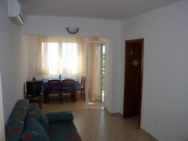Villa Maja Baška Voda Esterno foto